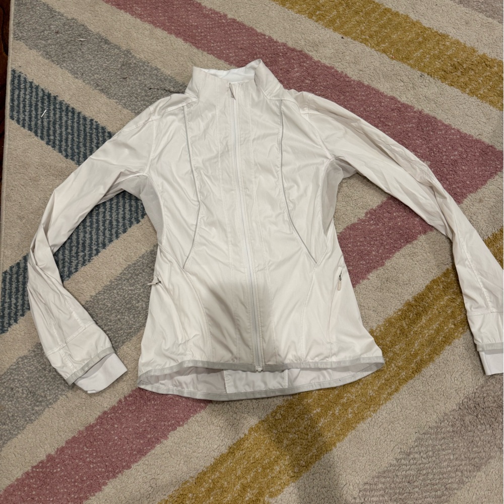 lululemon jacket!
